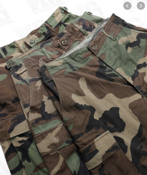 Pantaloni cargo mimetici Woodland dell'esercito americano degli anni '90, taglia 34x31, pantaloni da combattimento, surplus militare degli anni '90 - Italia