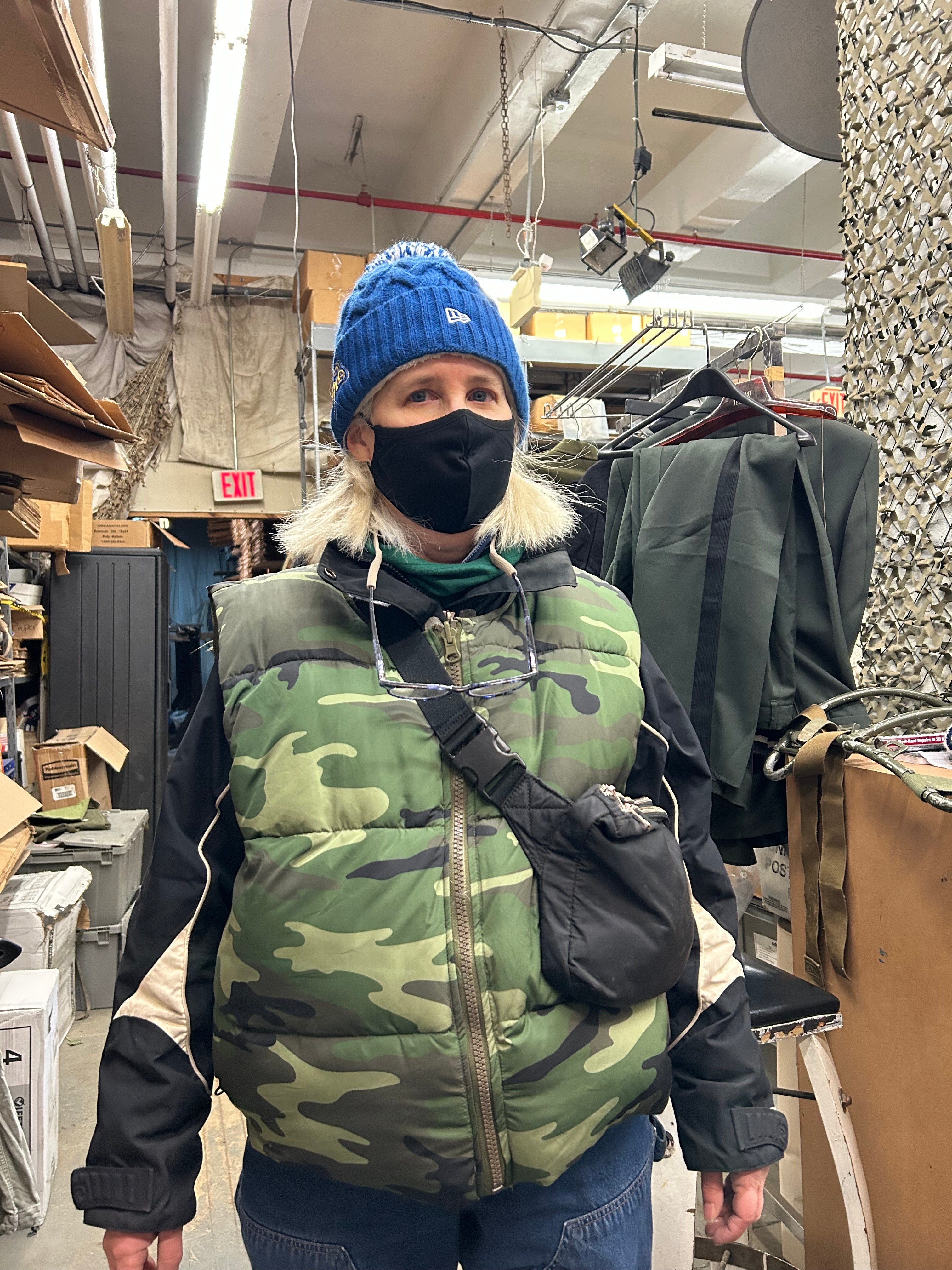 Black Adjustable Reusable Fabric Face Mask - NEW