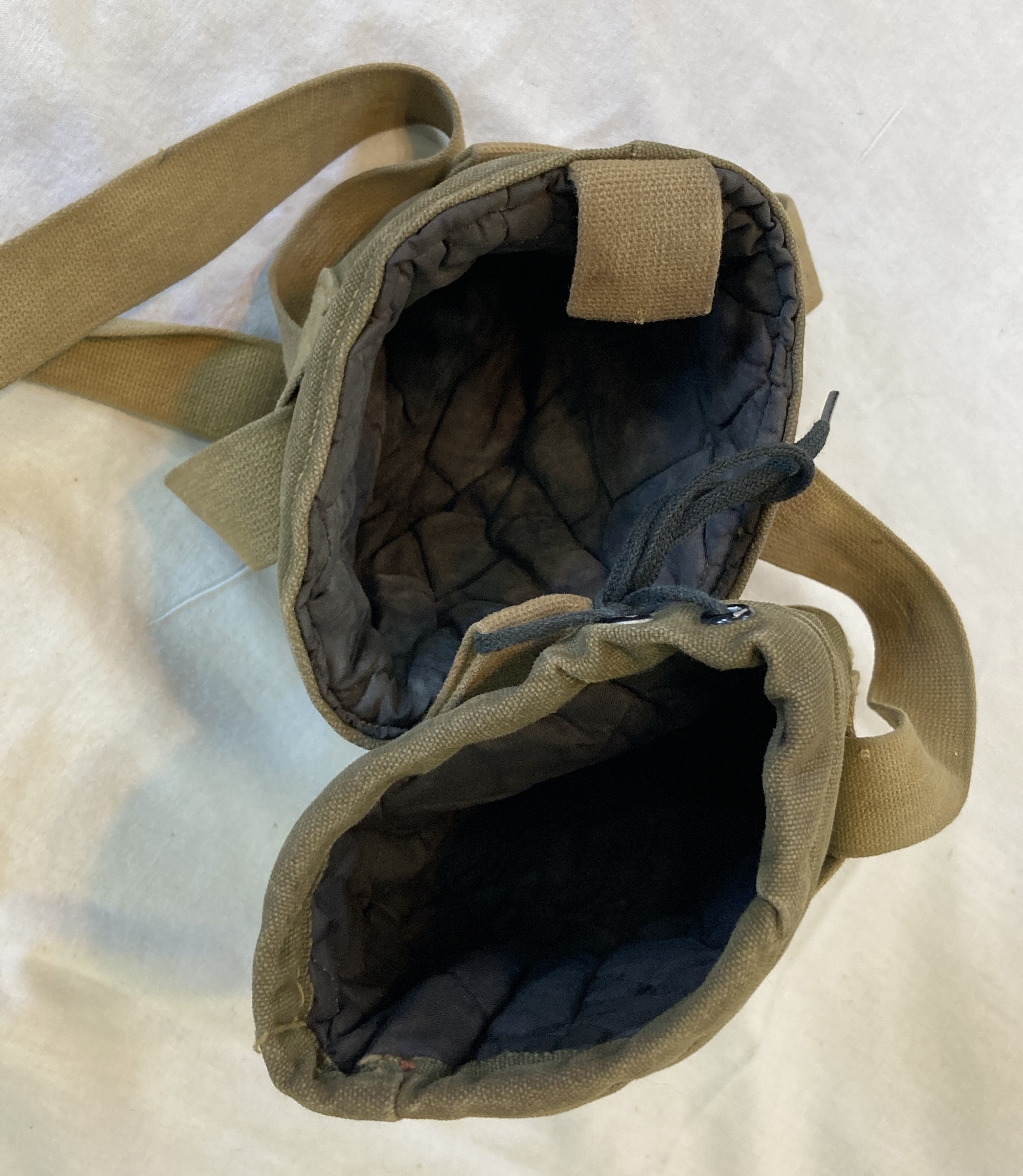 Cylindrical Liquid Container Carry Bag Early 2-Piece Green Canadian Cold War Era