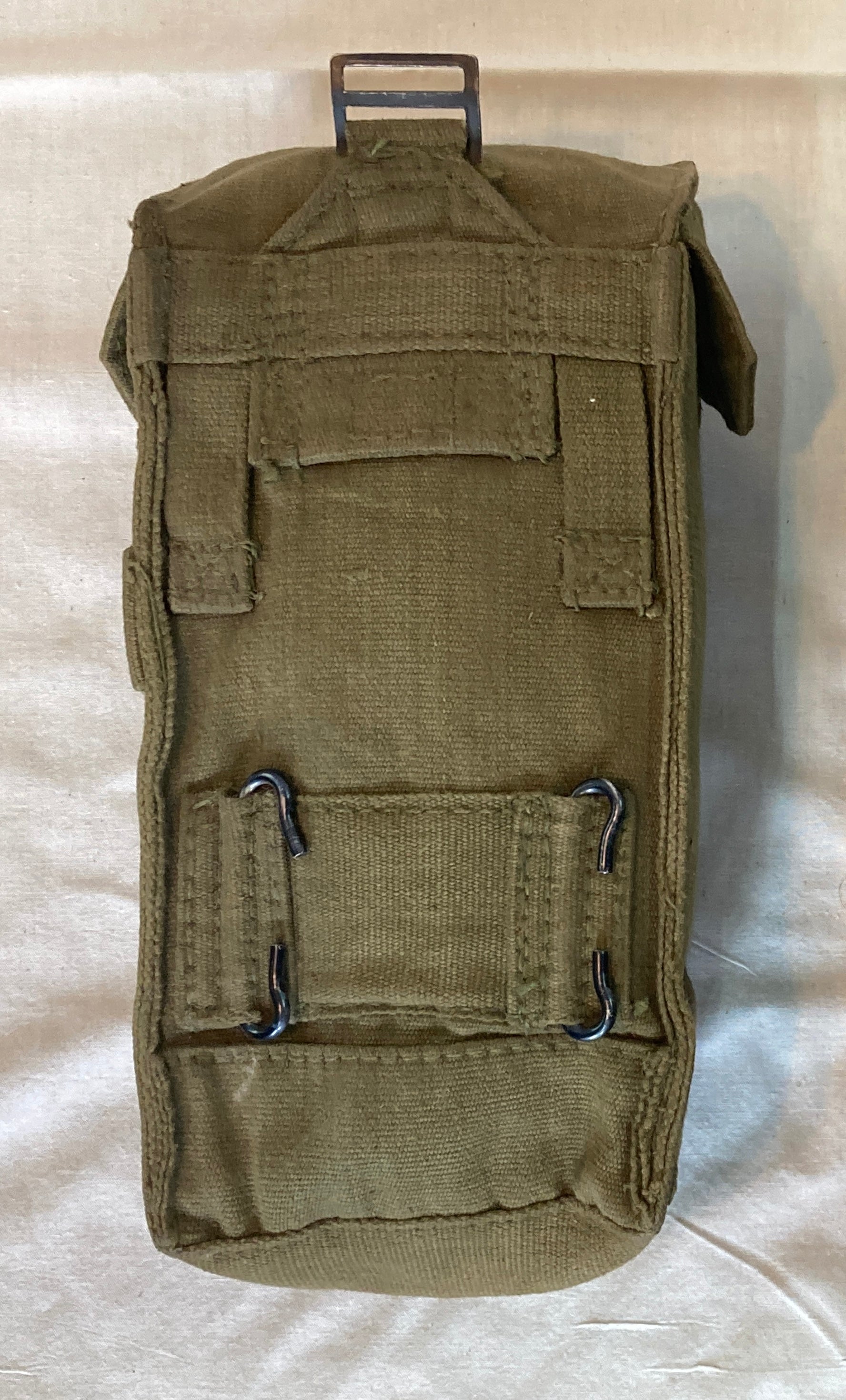 P44 LEFT Side Ammunition Pouch Green British Cold War Era *Rare*