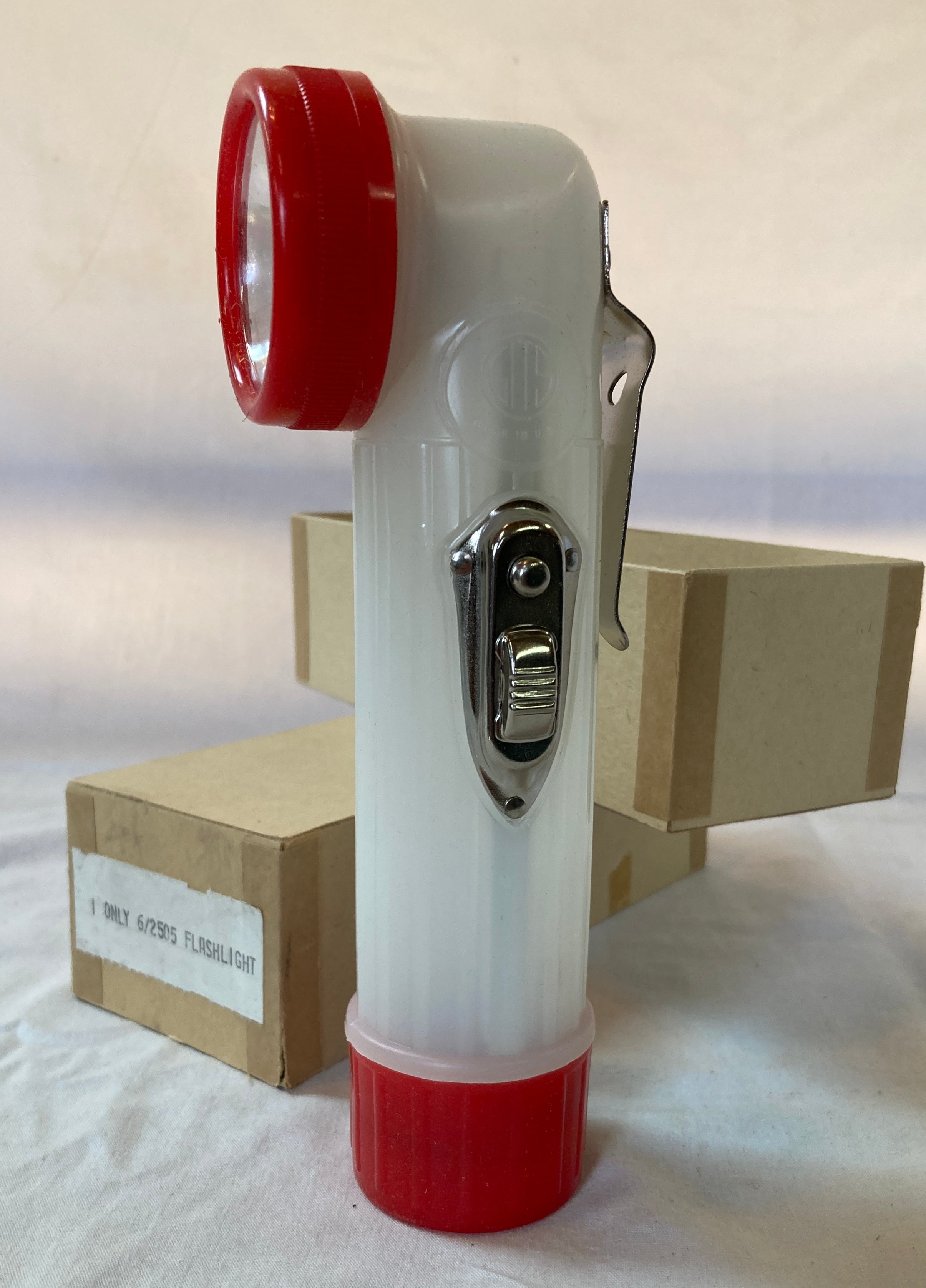 Flashlights & Emergency Lighting