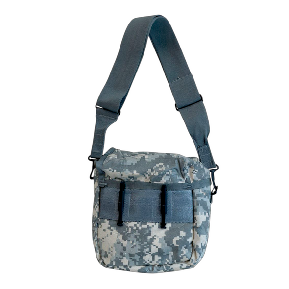 Dakota Outerwear Co. Large 2 QT Canteen Carrier w/ Strap *GI Issue*