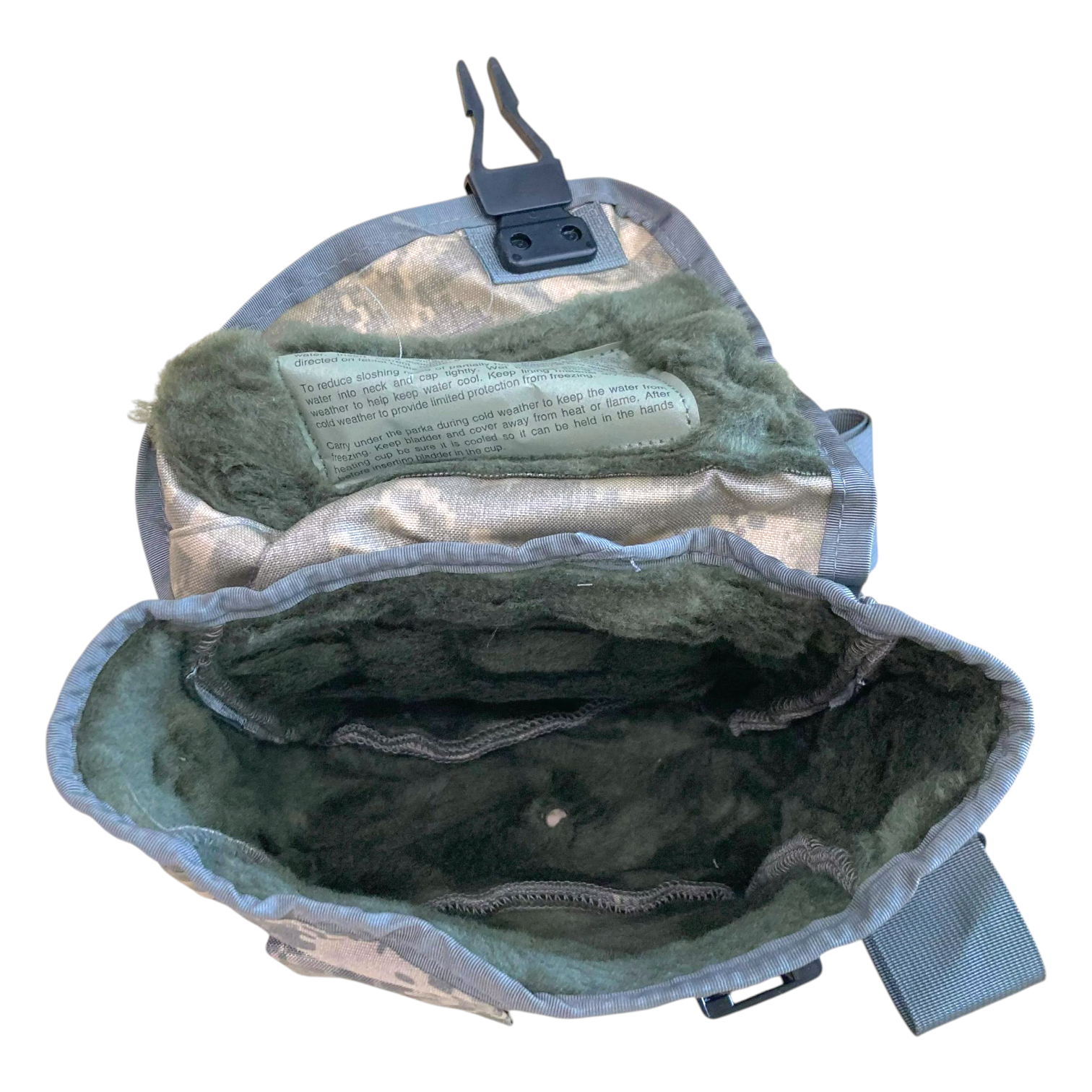 Dakota Outerwear Co. Large 2 QT Canteen Carrier w/ Strap *GI Issue*