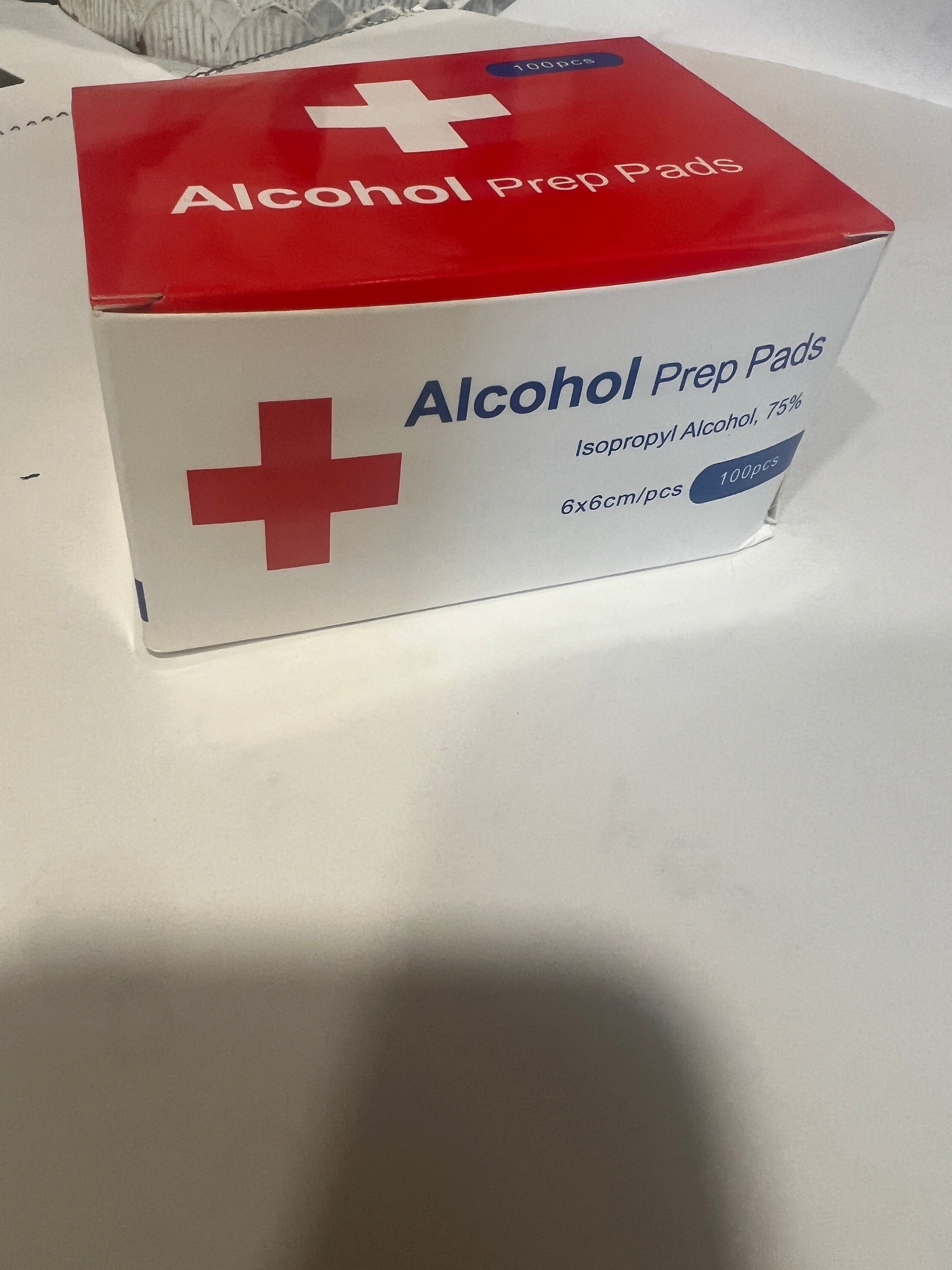 (4 Pack) New Alcohol Prep Pads, Box of 100 pads *Weekend Special*