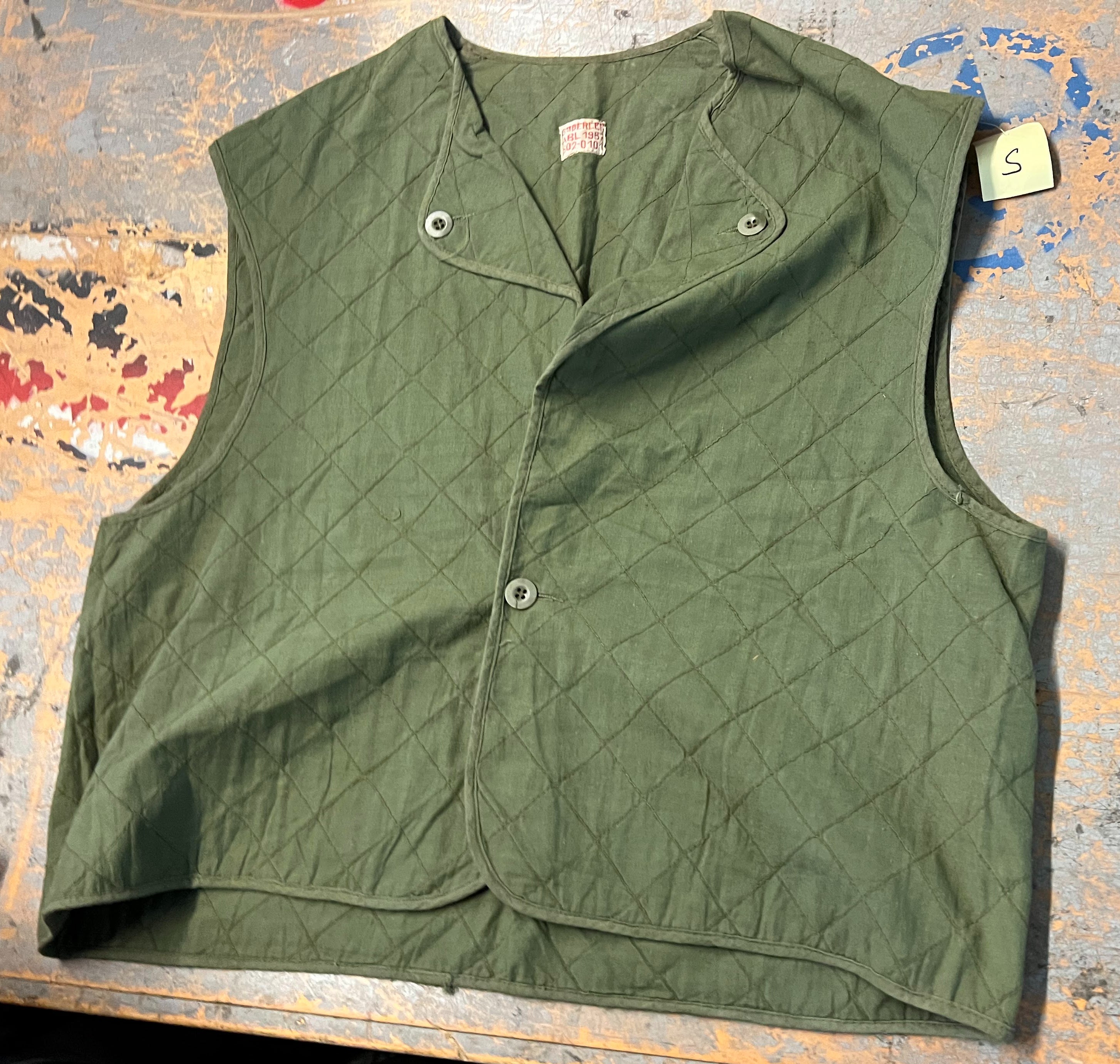 Vintage 1950s Belgian Quilted Cotton Vest / Olive Drab