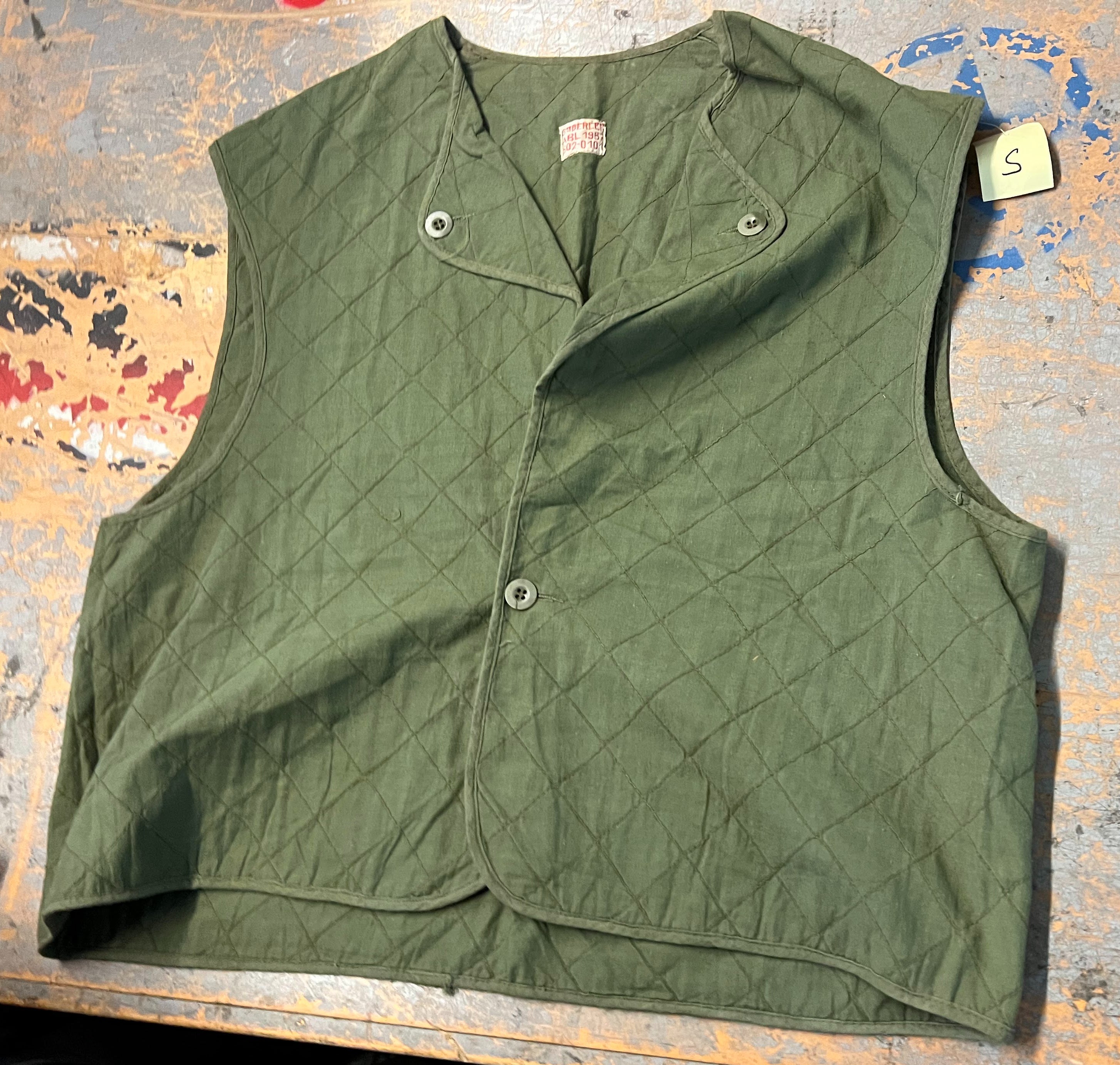 Vintage Belgian Quilted Vest – camoLOTS.com