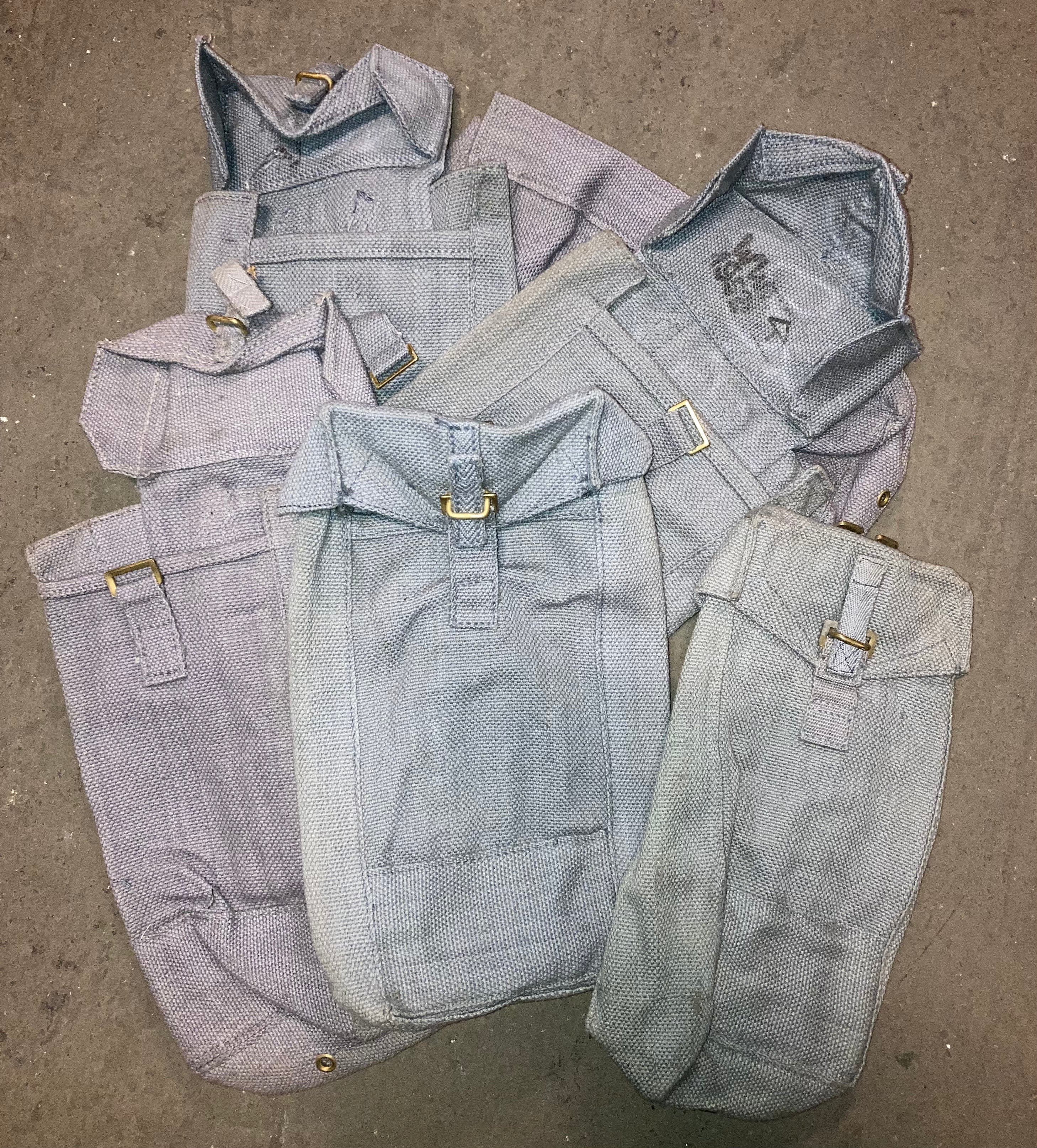 P37 Basic Pouch Blue-Gray Belgium Air Force, Post-WWII