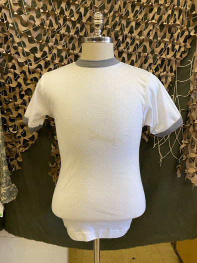 Vintage Canadian Forces P/T Ring Neck T-Shirt