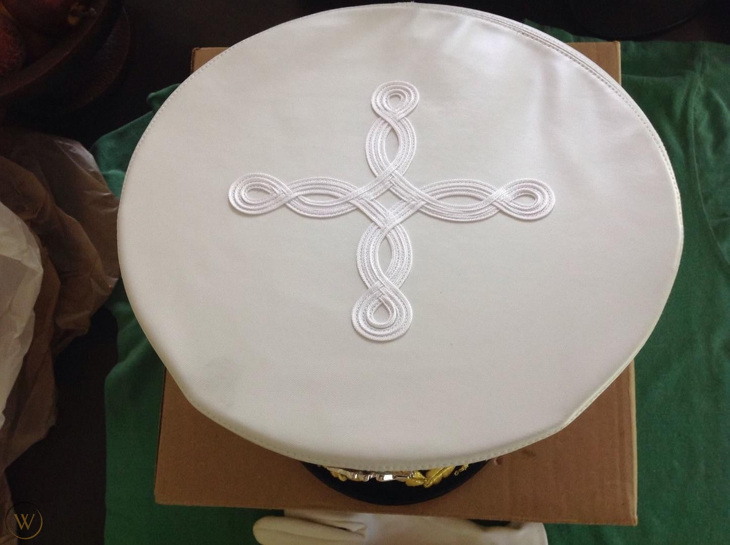 USMC White Vinyl Officers Cap Cover w/ Quatrefoil